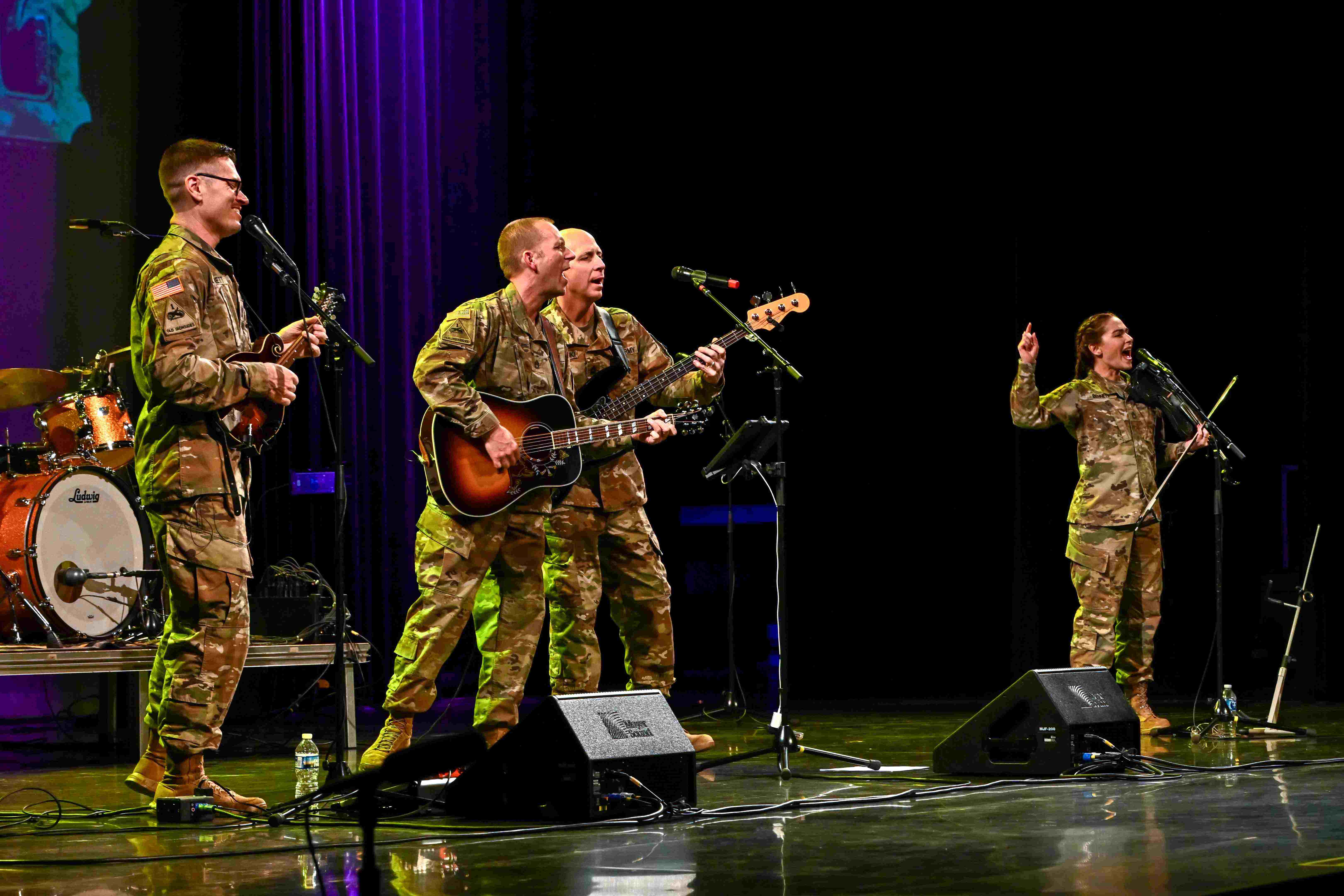 Ensemble Photo